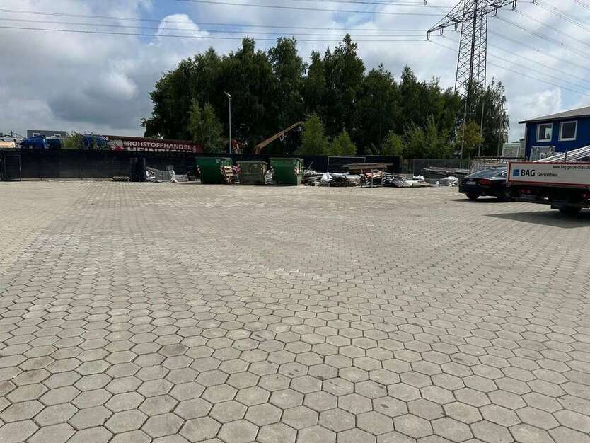Halle in BArsbüttel 4.000 €