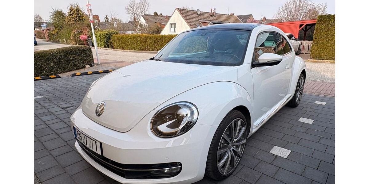 VW Beetle 161.355 km 9.499 &euro; Grömitz 23743