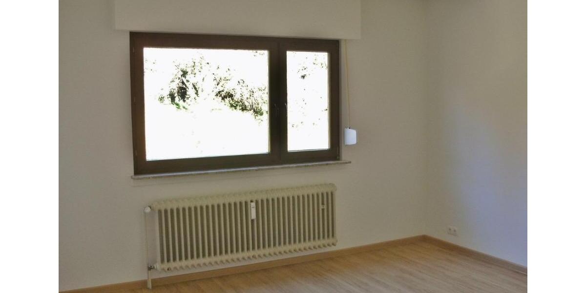Dachgeschoßwohnung Kall - 3 Zimmer, 87 m&sup2;, 696&euro; | Angebot:23226679