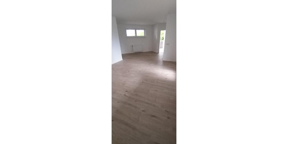 Etagenwohnung Bad Berleburg - 4 Zimmer, 98 m&sup2;, 570&euro; | Angebot:25216809