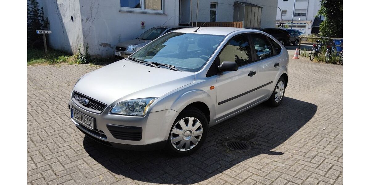 Ford Focus 125.200 km 2.590 &euro; Osnabrück 49084