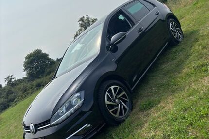 VW Golf 83.000 km 12.900 € Salmtal 54528