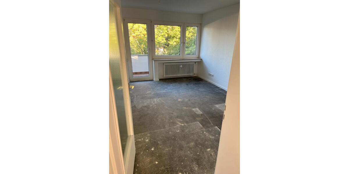 Etagenwohnung Bochum Bochum-Mitte - 3 Zimmer, 75 m&sup2;, 600&euro; | Angebot:26660533