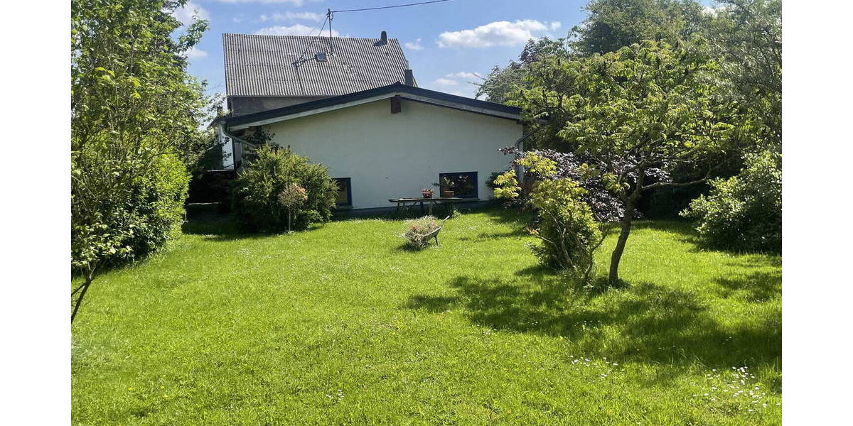 Einfamilienhaus Üxheim/Flesten Flesten - 4 Zimmer, 195 m&sup2;, 250.000&euro; | Angebot:26358798