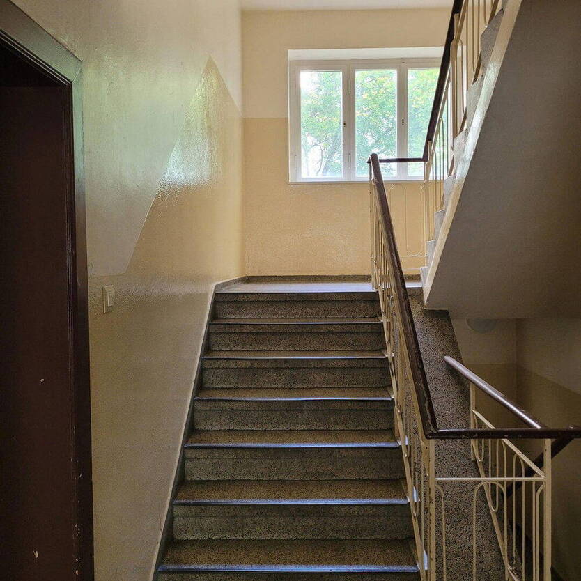 OHNE COURTAGE, 63 qm vermietete Erdgeschoßwohnung in Barmbek