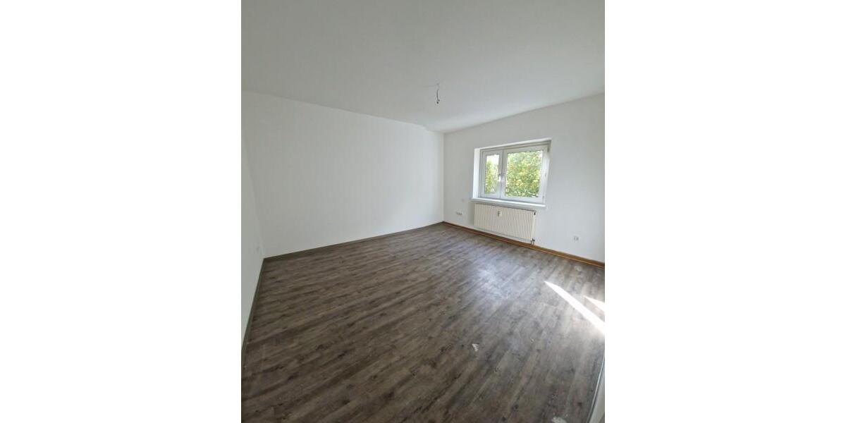 Etagenwohnung Schweinfurt Gartenstadt - 3 Zimmer, 65 m&sup2;, 555&euro; | Angebot:25881270