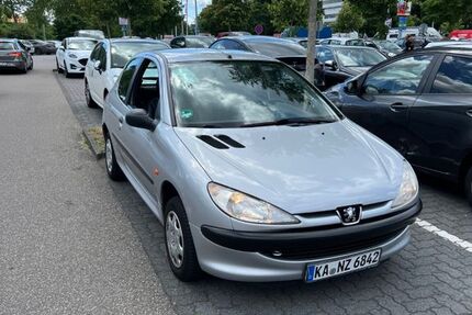 Peugeot 206 175.000 km 1.450 &euro; Karlsruhe 76227