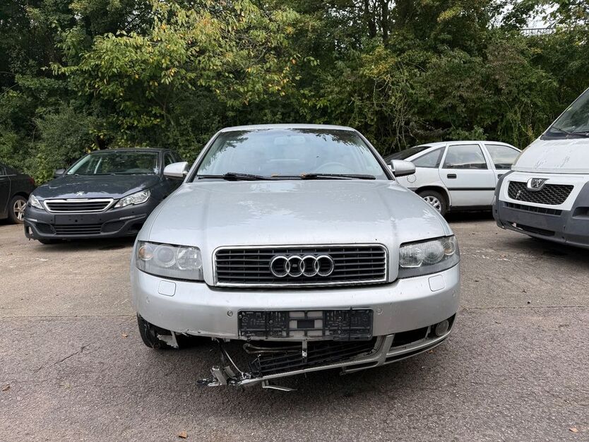 Audi A4 194.000 km 1.490 € Merzig 66663