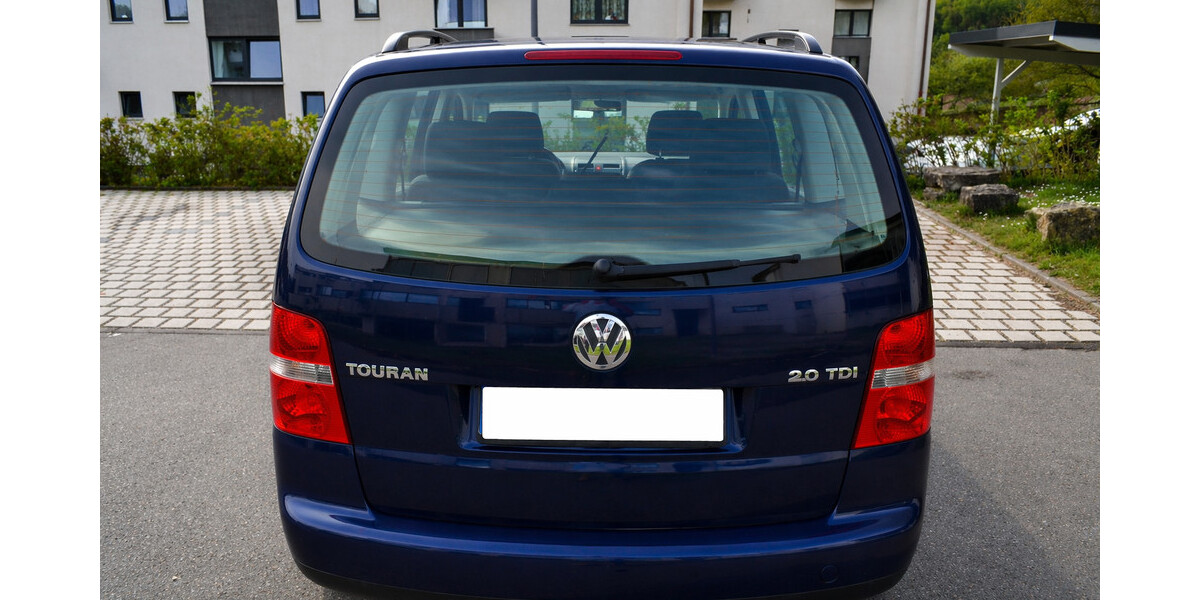 VW Touran 223.000 km 2.700 &euro; Mosbach 74821