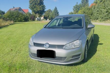 VW Golf 171.000 km 5.900 &euro; Klinken 19374