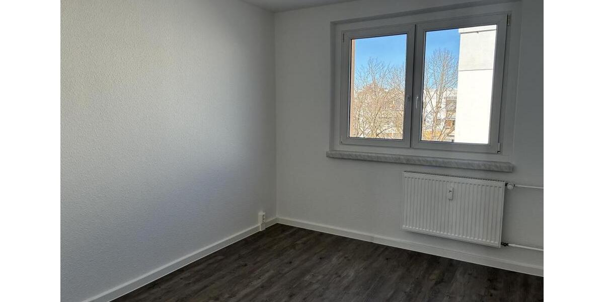 Etagenwohnung Cottbus Brunschwig - 3 Zimmer, 57 m&sup2;, 375&euro; | Angebot:25349423