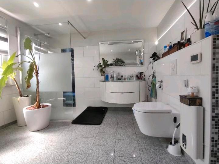 Einfamilienhaus Weinsberg - 4 Zimmer, 100 m&sup2;, 479.000&euro; | Angebot:27024294