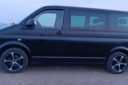 VW T5 Multivan 284.000 km 22.999 &euro; Thalmässing 91177