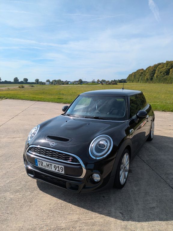 Cooper SD