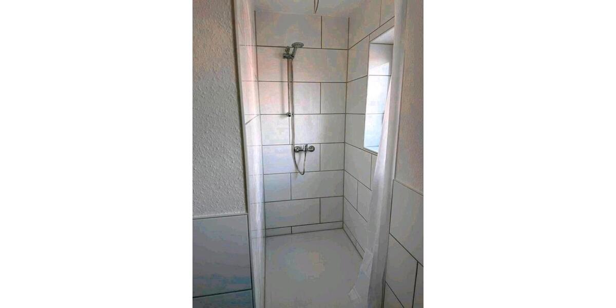 Dachgeschoßwohnung Borken (Hessen) - 3 Zimmer, 108 m&sup2;, 990&euro; | Angebot:26113289