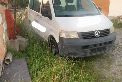VW T5 Transporter 183.000 km 3.500 € Isny im Allgäu 88316
