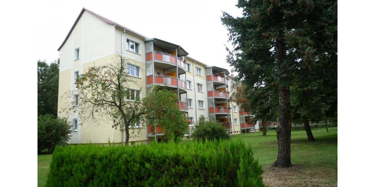 Etagenwohnung Finsterwalde - 2.5 Zimmer, 59 m&sup2;, 387&euro; | Angebot:25883938
