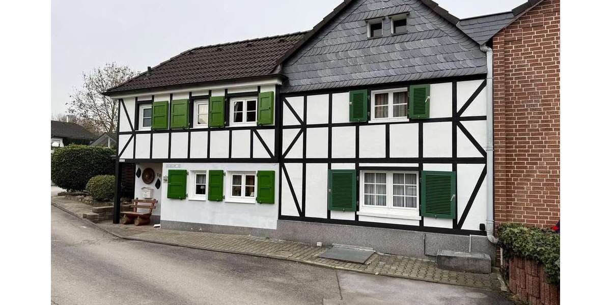 Einfamilienhaus Solingen Aufderhöhe - 3 Zimmer, 57 m&sup2;, 310.000&euro; | Angebot:25078975