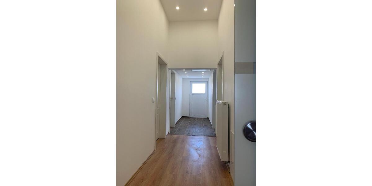 Mehrfamilienhaus, Wohnhaus Simbach - 8 Zimmer, 234 m&sup2;, 548.000&euro; | Angebot:26413241