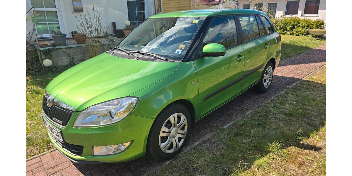 Skoda Fabia 222.500 km 3.349 &euro; FALKENSEE 14612