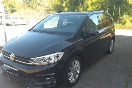 VW Touran 94.000 km 22.900 &euro; Murrhardt 71540