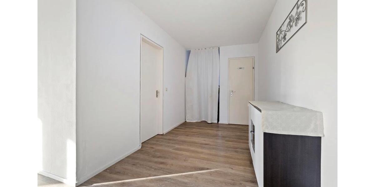 Mehrfamilienhaus, Wohnhaus Rottenburg am Neckar - 12 Zimmer, 308 m&sup2;, 749.000&euro; | Angebot:27145475