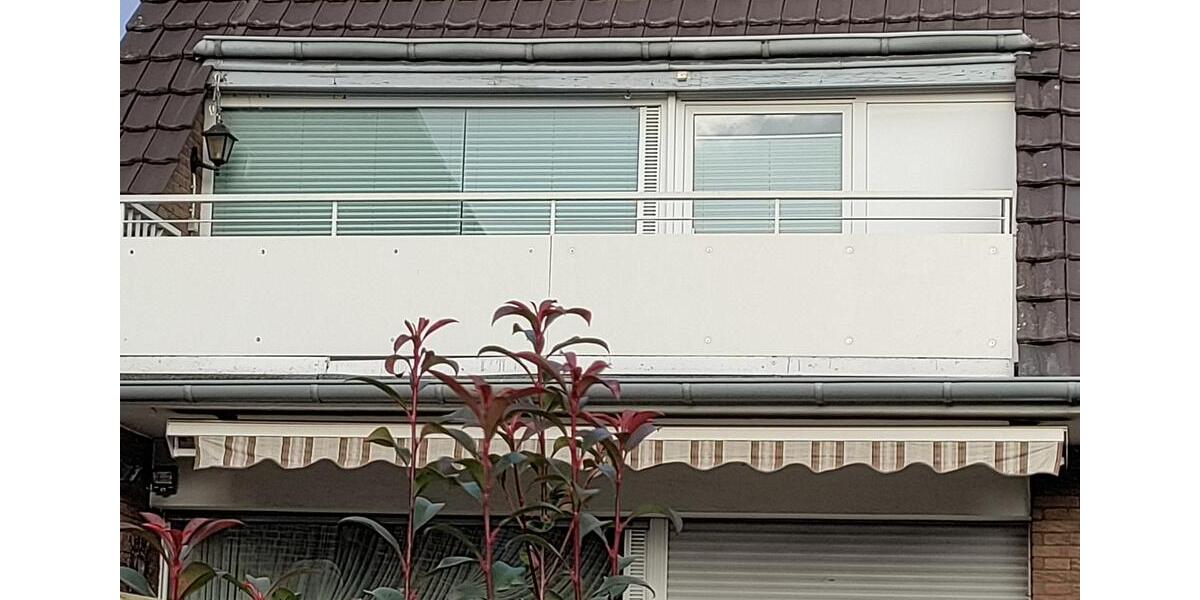 Dachgeschoßwohnung Tönisvorst - 3 Zimmer, 68 m&sup2;, 510&euro; | Angebot:26262911