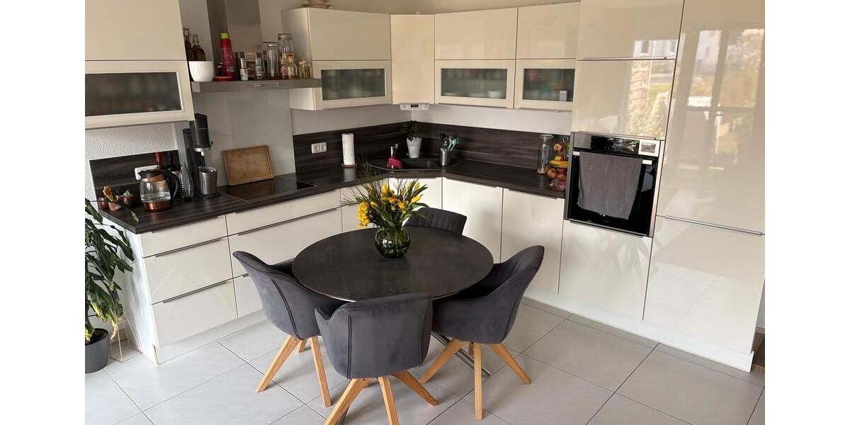 Erdgeschoßwohnung Brühl - 2.5 Zimmer, 74 m&sup2;, 1.500&euro; | Angebot:26003677