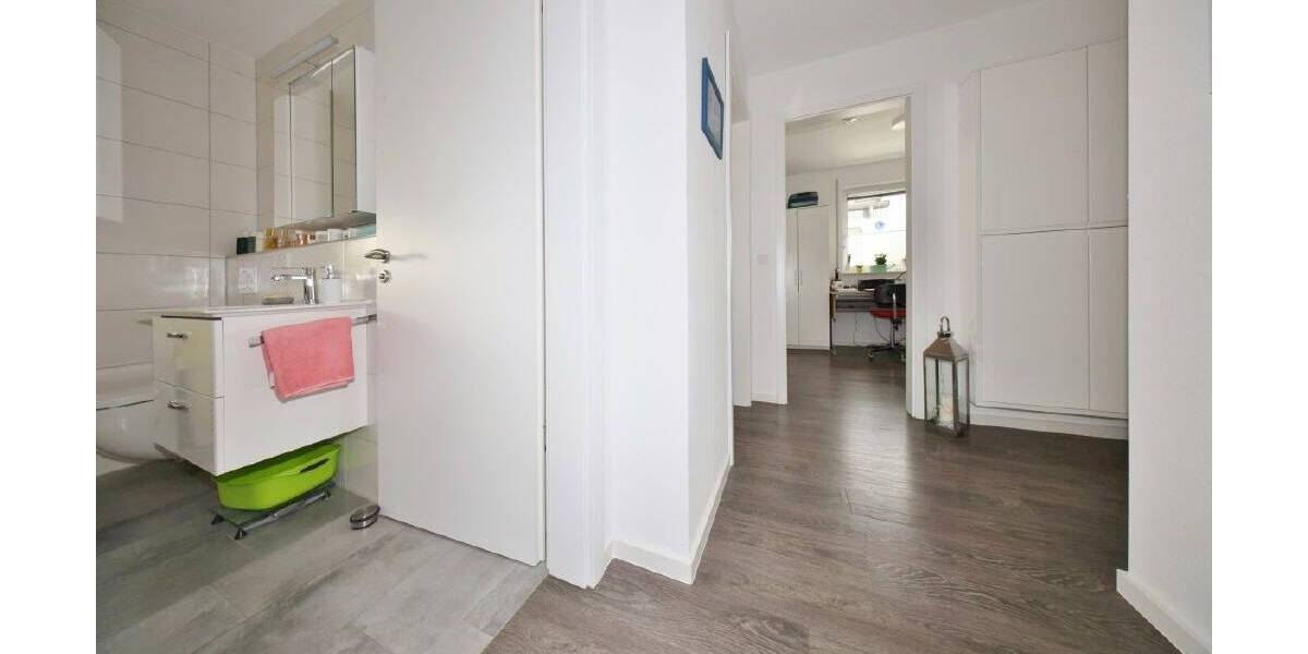 Etagenwohnung Wilhelmshaven-Heppens Heppens - 3 Zimmer, 76 m&sup2;, 252.000&euro; | Angebot:25686829