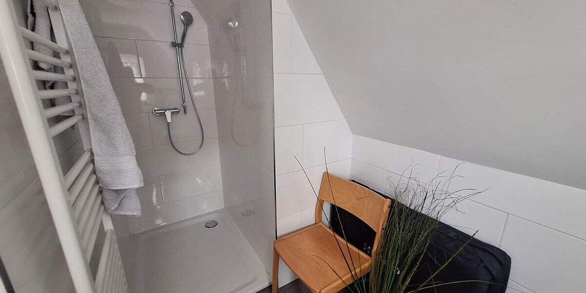 Einfamilienhaus Bad Oldesloe - 4 Zimmer, 100 m&sup2;, 1.100&euro; | Angebot:25409981