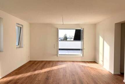 Wohnung zum Mieten in Dreieich 1.980 € 140 m² 4 zimmer