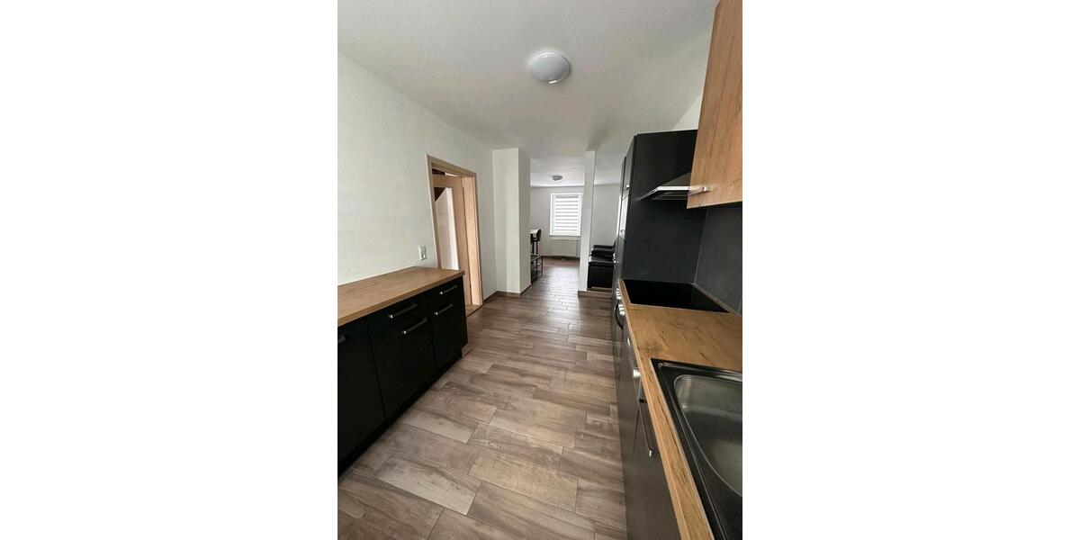 Doppelhaushälfte Winterlingen - 4 Zimmer, 130 m&sup2;, 1.300&euro; | Angebot:26055127