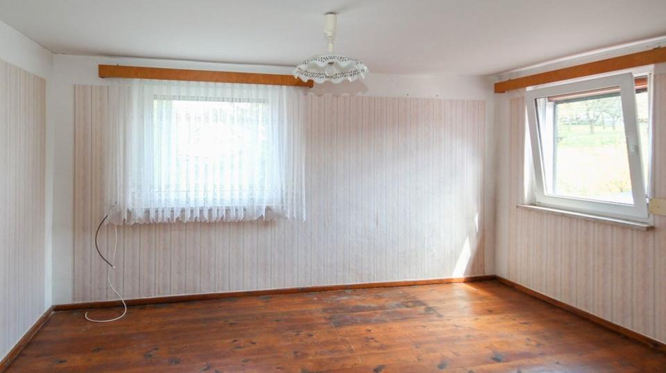 Einfamilienhaus Kaltennordheim - 3.5 Zimmer, 105 m&sup2;, 65.000&euro; | Angebot:26918719