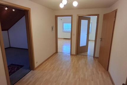 Wohnung Jünkerath - 3 Zimmer, 70 m&sup2;, 380&euro; | Angebot:25402027