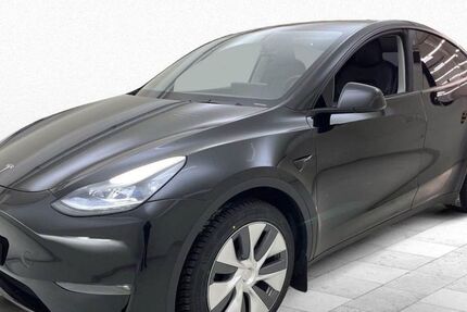 Tesla Model Y 29.478 km 34.950 &euro; Steinbach-Hallenberg OT Herges-Hallenberg 98587