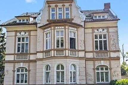 Haus Forst - 12 Zimmer, 387 m&sup2;, 279.000&euro; | Angebot:27242245