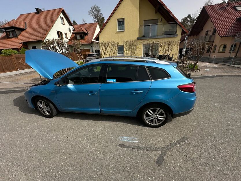 Renault Megane 49.700 km 10.000 € Hausen 91353