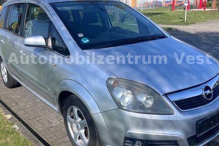 Opel Zafira 179.000 km 3.690 &euro; Recklinghausen 45657