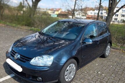 VW Golf 209.108 km 2.450 &euro; Großbottwar 71723