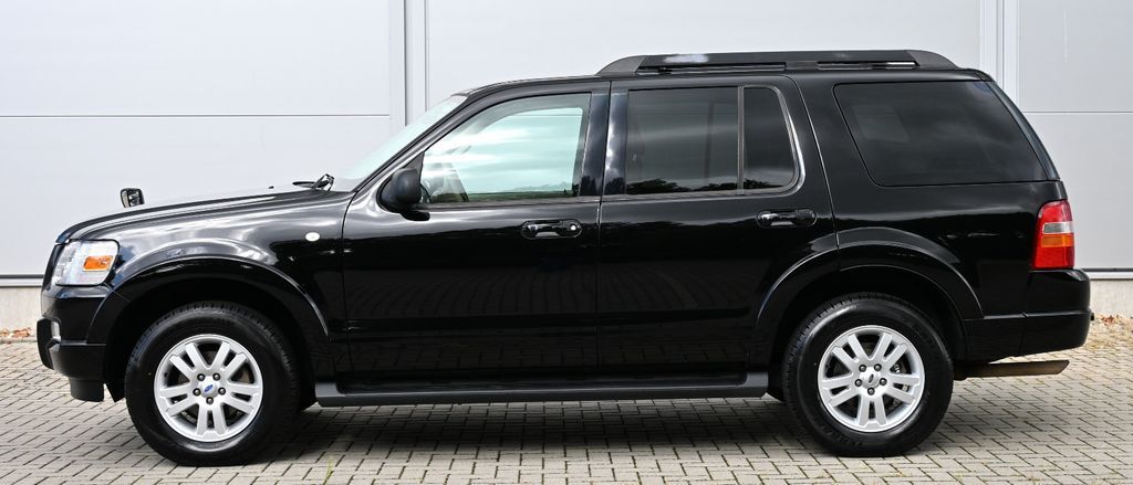 Ford Explorer 69.900 km 22.000 € Oststeinbek 22113