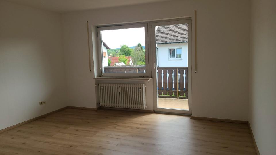 Erdgeschoßwohnung Alzenau - 5 Zimmer, 140 m&sup2;, 1.270&euro; | Angebot:26678756