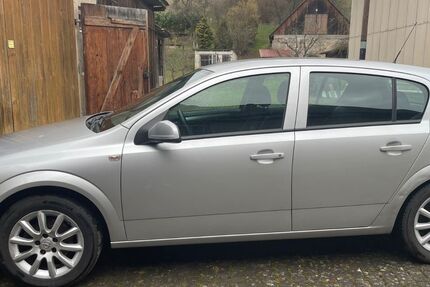 Opel Astra 108.580 km 2.999 &euro; Mulfingen 74673