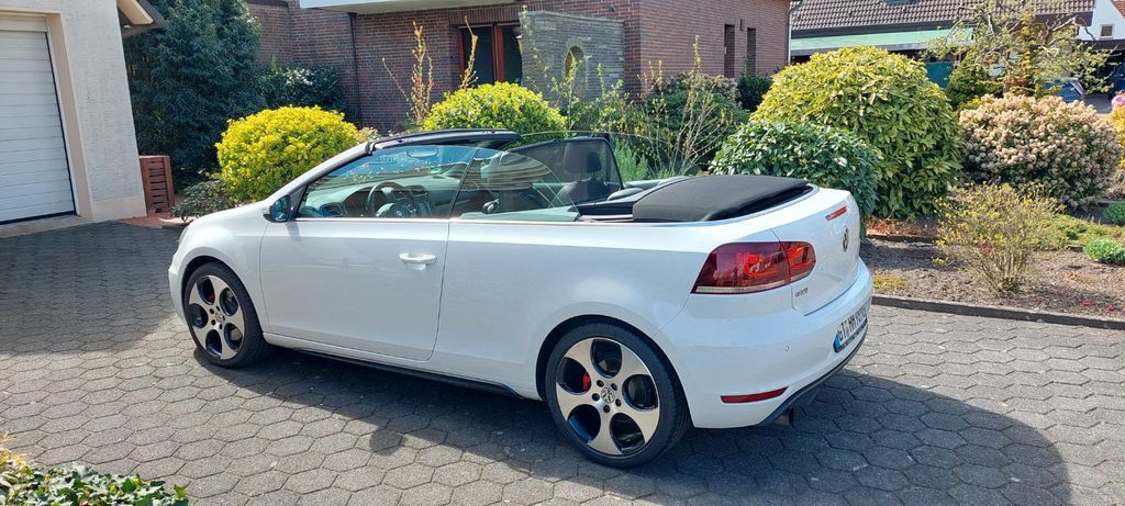 VW Golf 96.000 km 14.900 &euro; Halle/Westfalen 33790