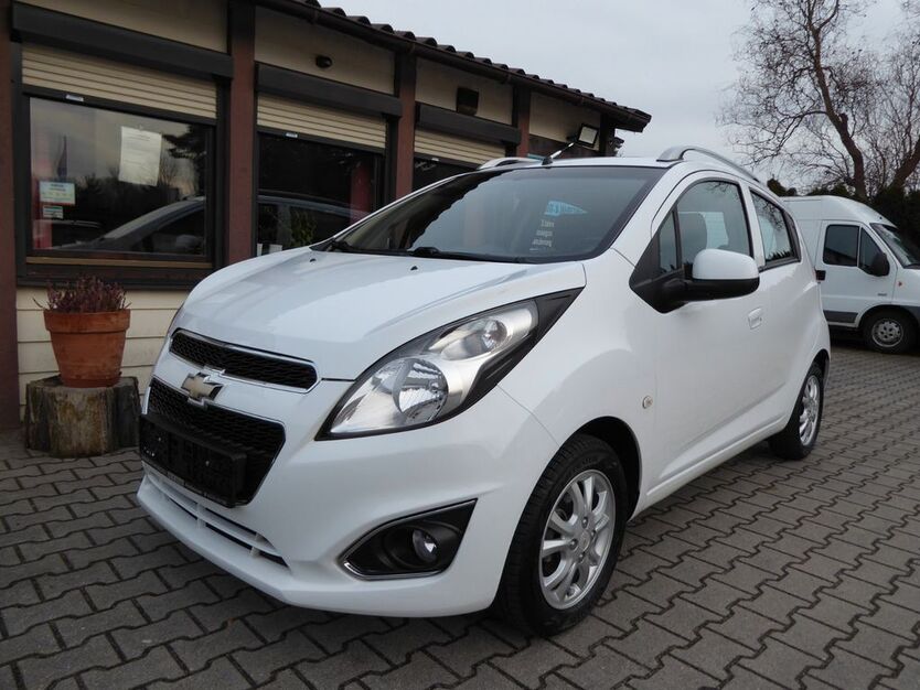 Chevrolet Spark 76.000 km 4.999 € Weißwasser 02943