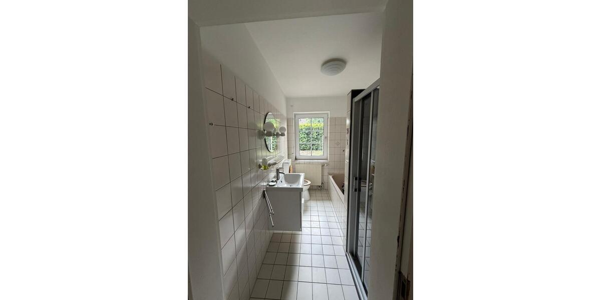 Einfamilienhaus Rastede - 9 Zimmer, 254 m&sup2;, 579.000&euro; | Angebot:26943893