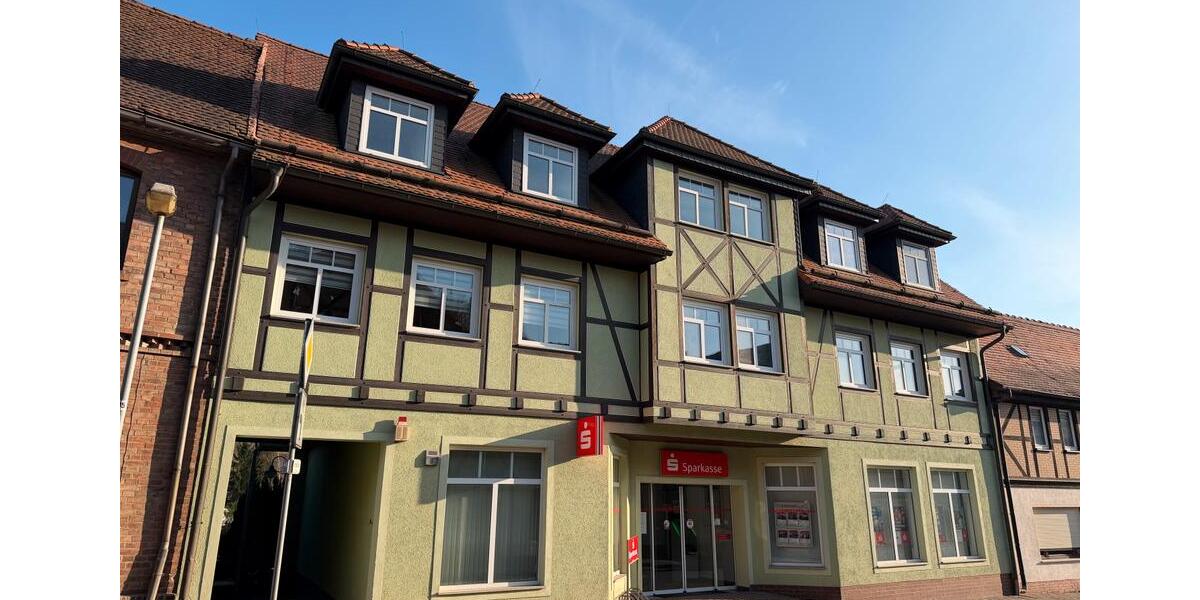 Dachgeschoßwohnung Sangerhausen - 2 Zimmer, 67 m&sup2;, 435&euro; | Angebot:26656970