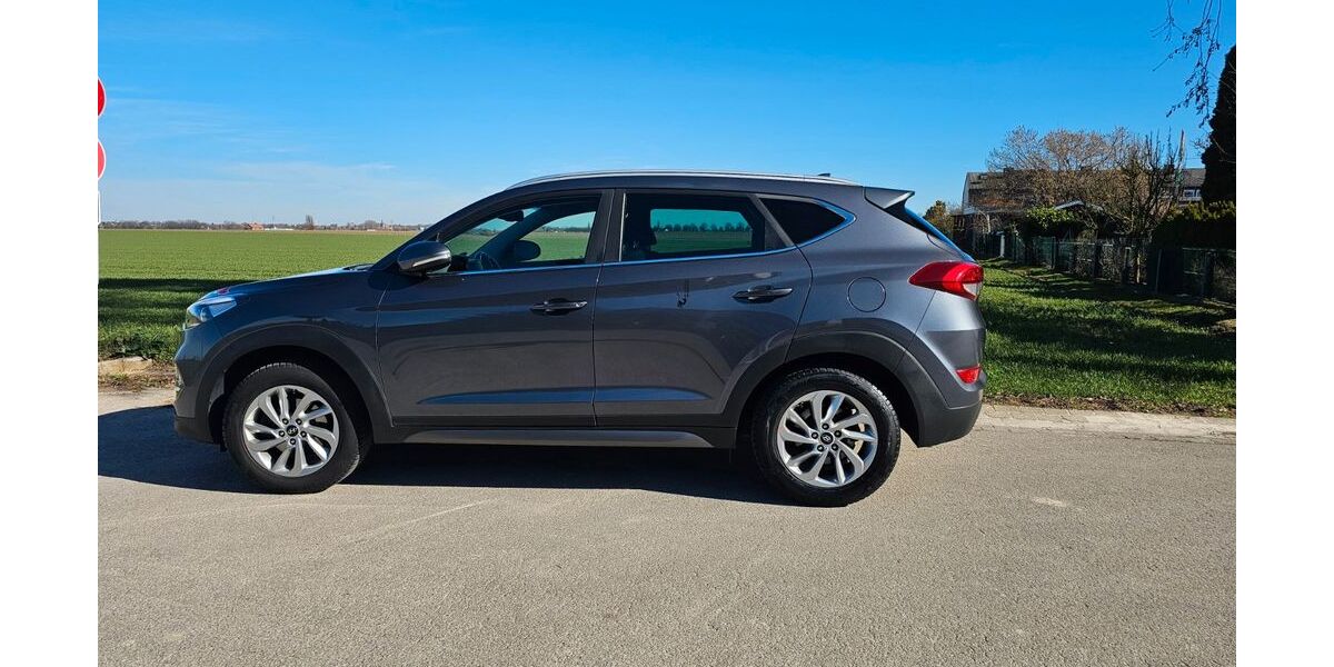 Hyundai TUCSON 80.000 km 14.600 &euro; Pattensen 30982