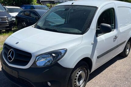 Mercedes-Benz Citan 320.000 km 3.999 &euro; Berlin 13127