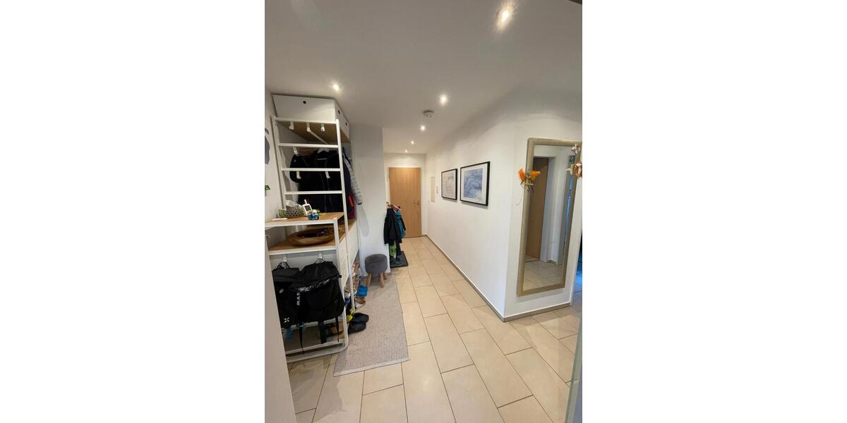 Etagenwohnung Radolfzell am Bodensee - 3 Zimmer, 83 m&sup2;, 380.000&euro; | Angebot:27014483
