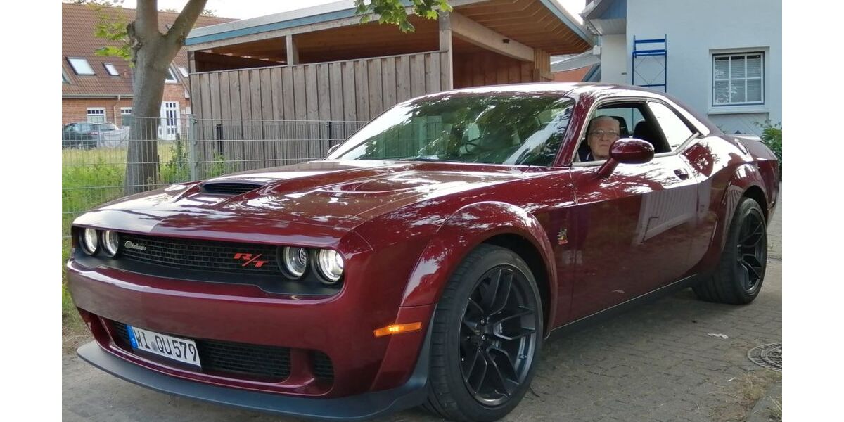 Dodge Challenger 85.000 km 46.500 &euro; Landstuhl 66849